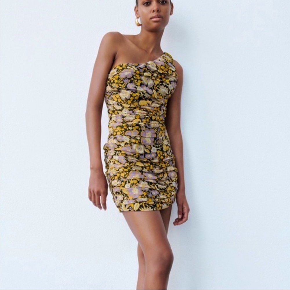 NEW Sz S Zara Floral Ruched‎ One Shoulder Mini Dress